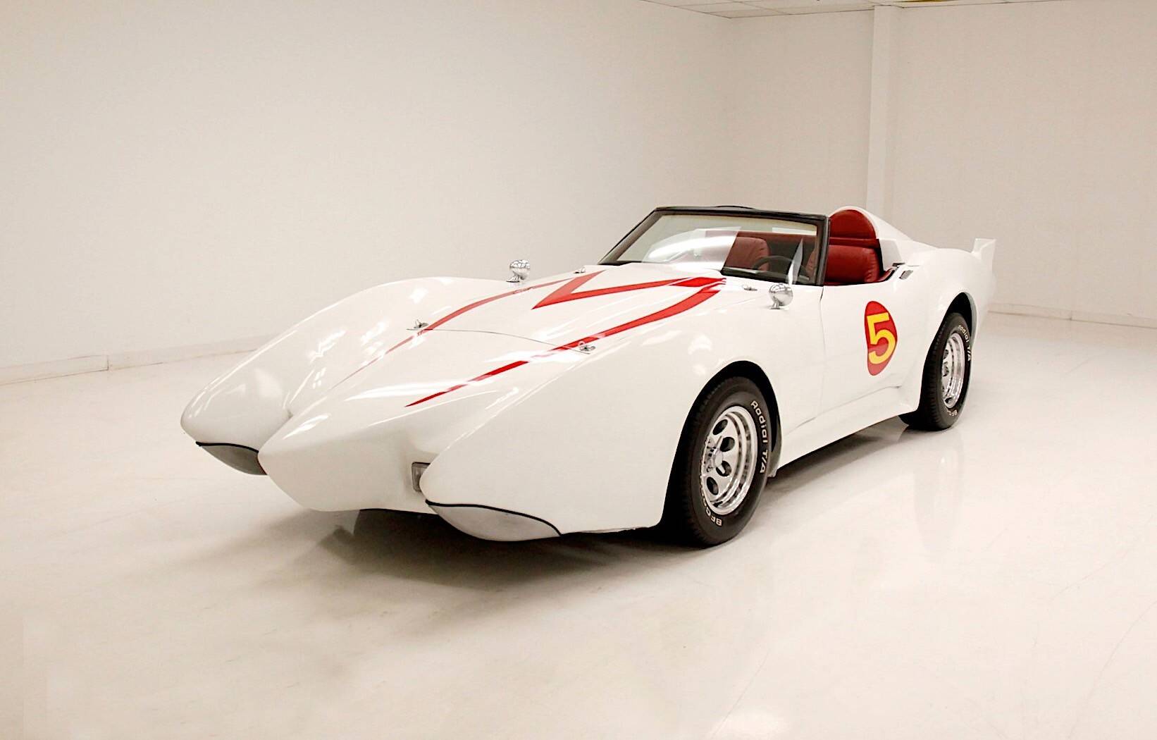 Corvette 1979 'Mach 5' do Speed Racer está à venda por R$ 439 mil