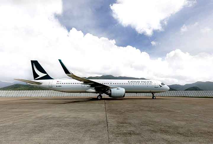 A Cathay Pacific Airways teve um boa ascensão, saindo do oitavo para o quinto lugar.  Fundada em 24 de setembro de 1946. Sediada em Hong Kong, na China. Tem 181 aviões.  Reprodução: Flipar