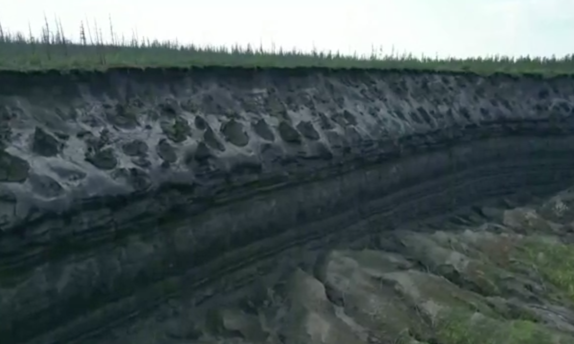 Cratera na Sibéria conhecida como "Porta do inferno" não para de crescer Reprodução / Reuters