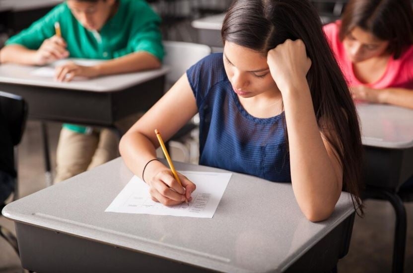 Segundo o Inep, 73,4% dos 4,5 milhões de estudantes inscritos fizeram a primeira etapa do Enem no dia 3/11 em todo o Brasil. A abstenção foi de 26,6%. Reprodução: Flipar