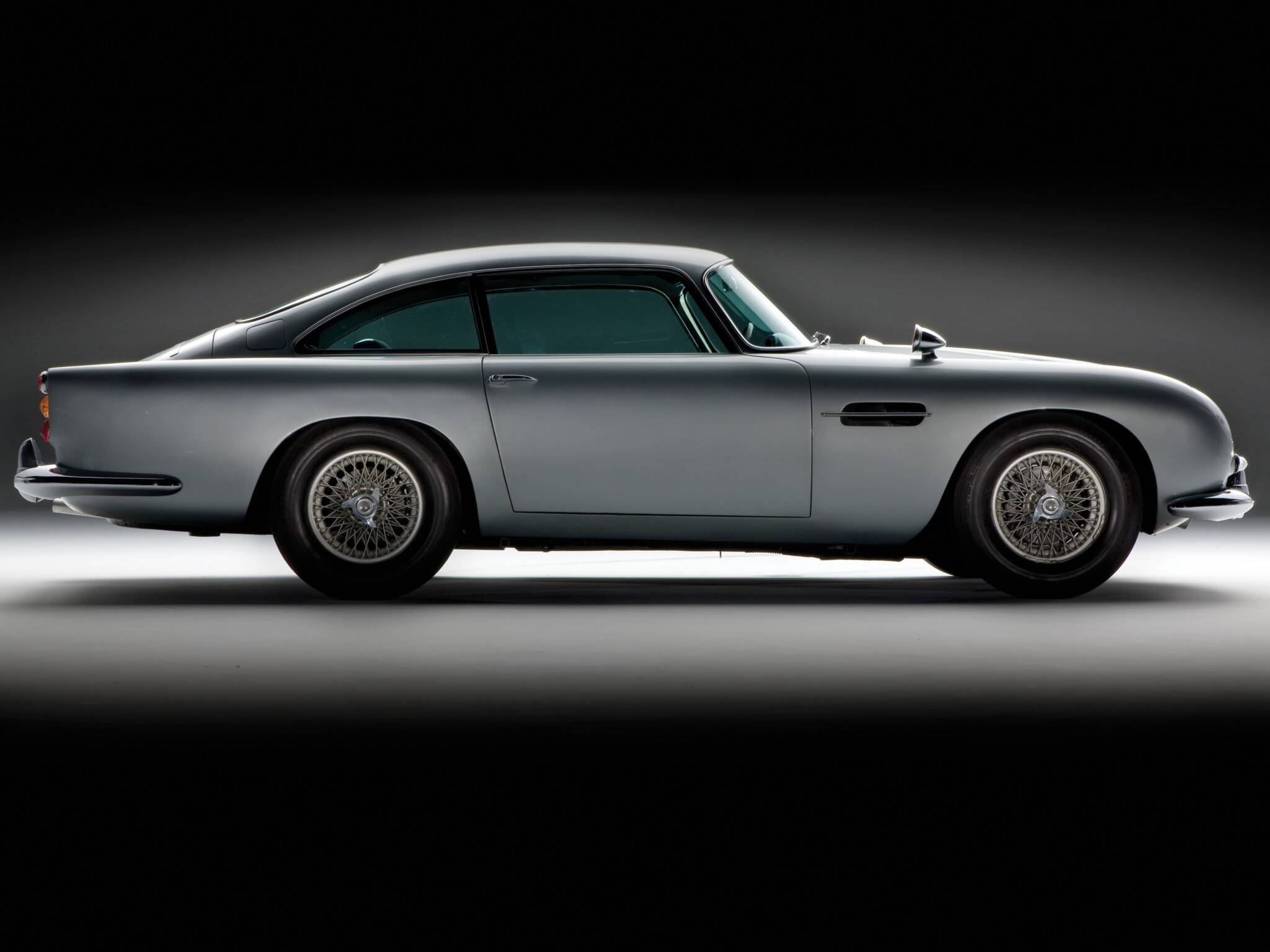 Aston Martin DB5 do filme "Goldfinger", do agente secreto James Bond. Foto: Divulgação