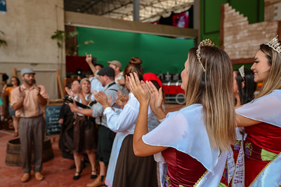 Rainha, princesas e atores se divertem nos espaços do evento. Foto: Prefeitura de Jundiaí