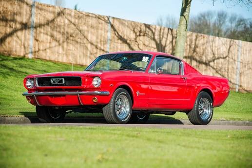 Ford Mustang Fastback 1966. Foto: Reprodução