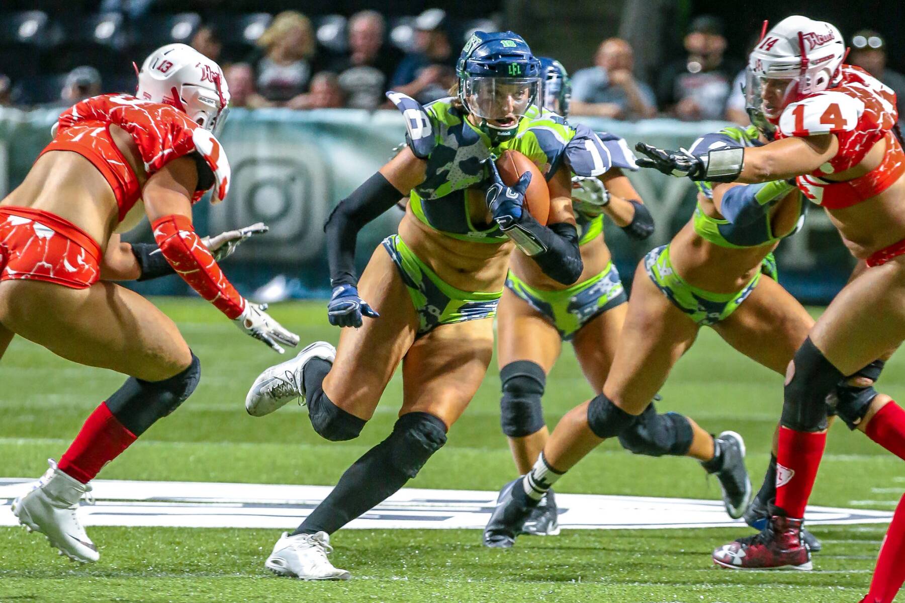 Legends Football League é a NFL para mulheres. E de lingerie. Foto: Legends Football League / Divulgação