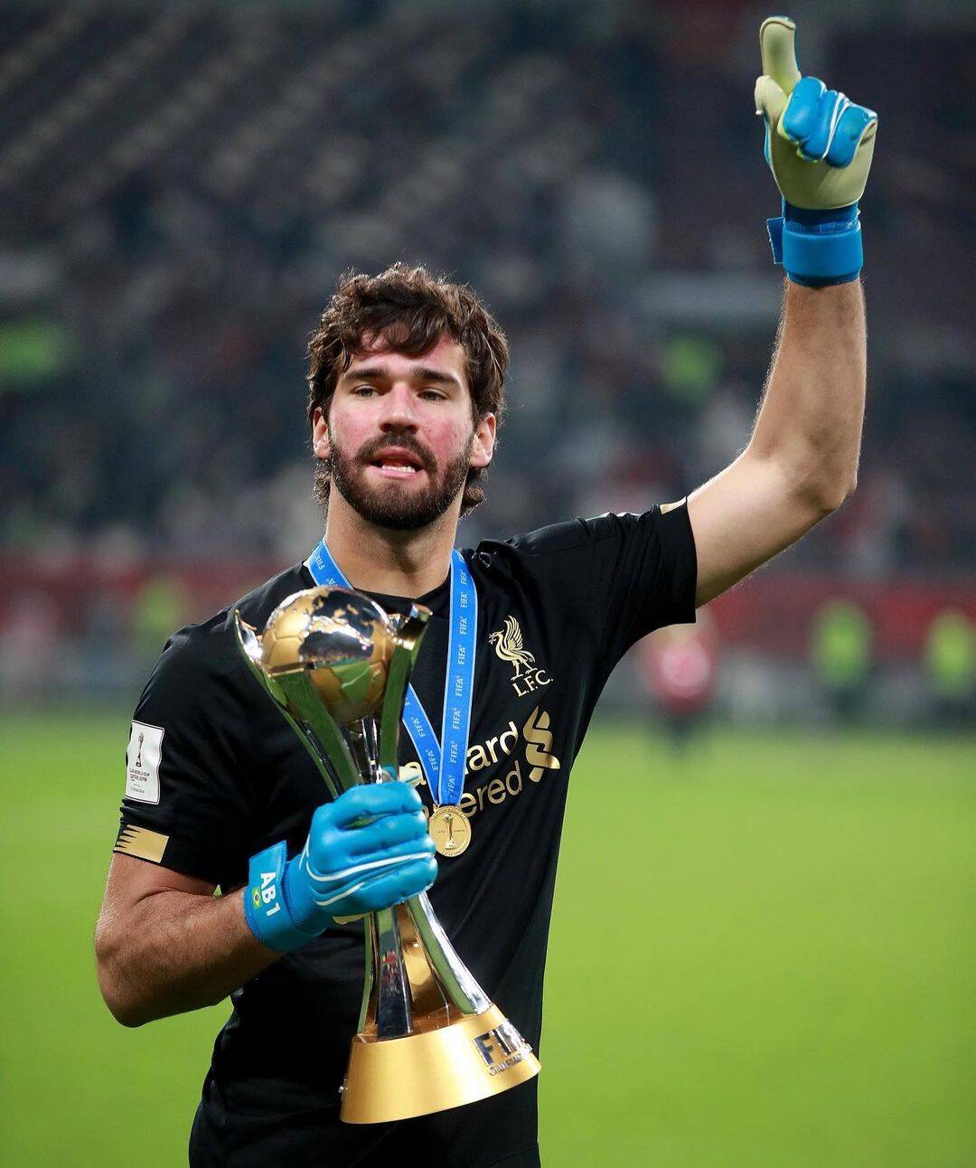 Alisson é indicado ao prêmio de melhor goleiro do mundo - Esportes - Jornal  NH