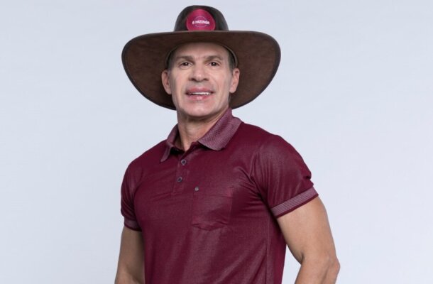 Artilheiro em campo, Túlio Maravilha também se aventurou em A Fazenda. Ele participou da edição de 2019. O ex-atacante teve passagens marcantes por Goiás e Botafogo. 