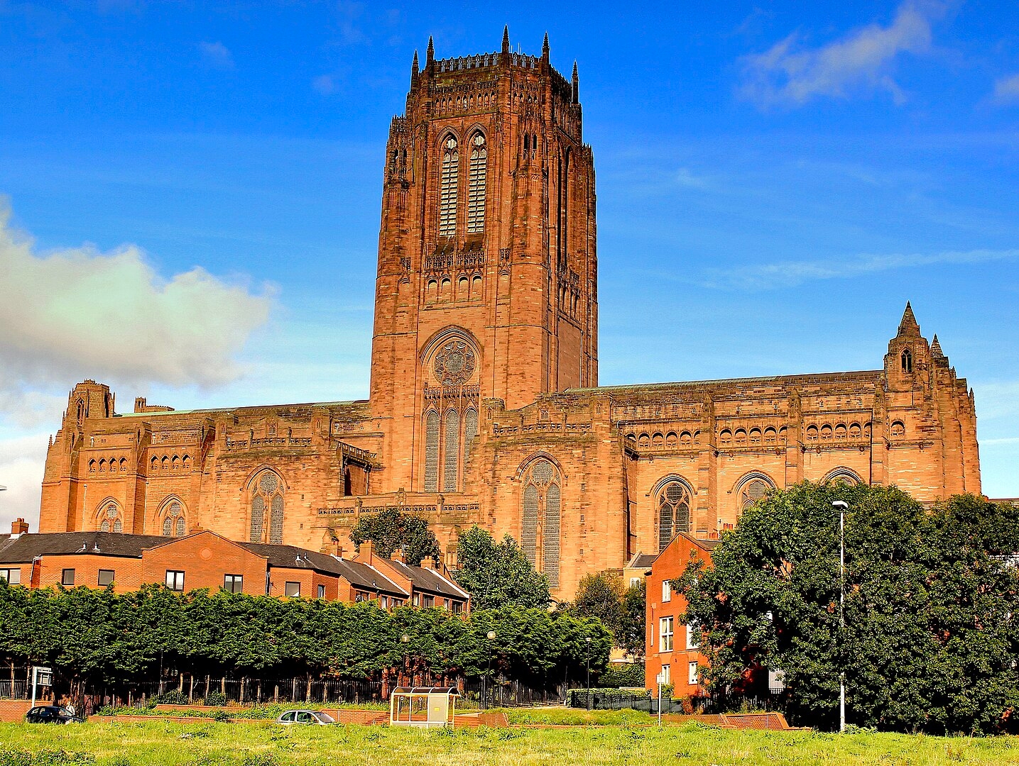Catedral de Cristo, em Liverpool, na Inglaterra - Fundada em 1904, foi inaugurada em 1978.  Reprodução: Flipar