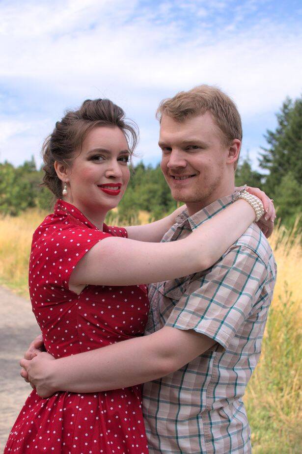 Esposa larga emprego para cuidar do marido. Foto: DIVULGAÇÃO / FACEBOOK 