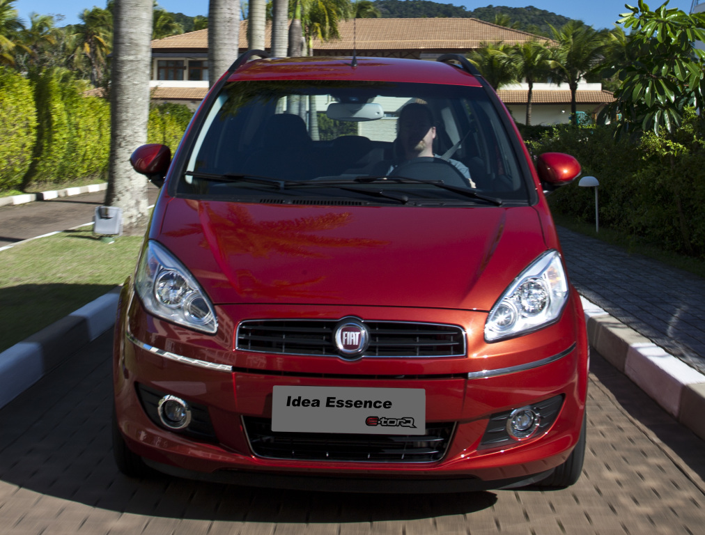 Opte pelos modelos equipados com a família de motores e.TorQ cujo desempenho e consumo são melhores. Foto: Divulgação