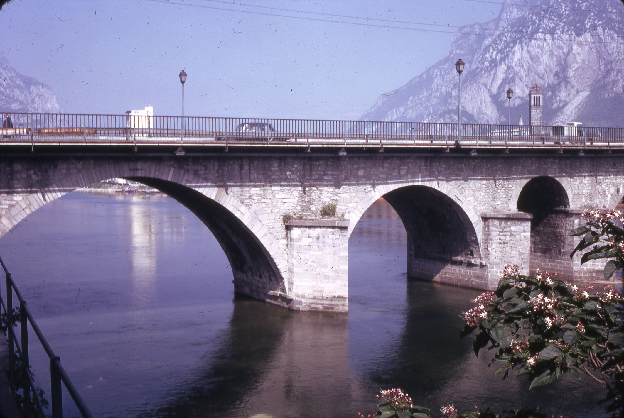 Ponte Azzone Visconti, localizada na comuna de Lecco, na Itália Reprodução/Archivio Pietro Pensa 