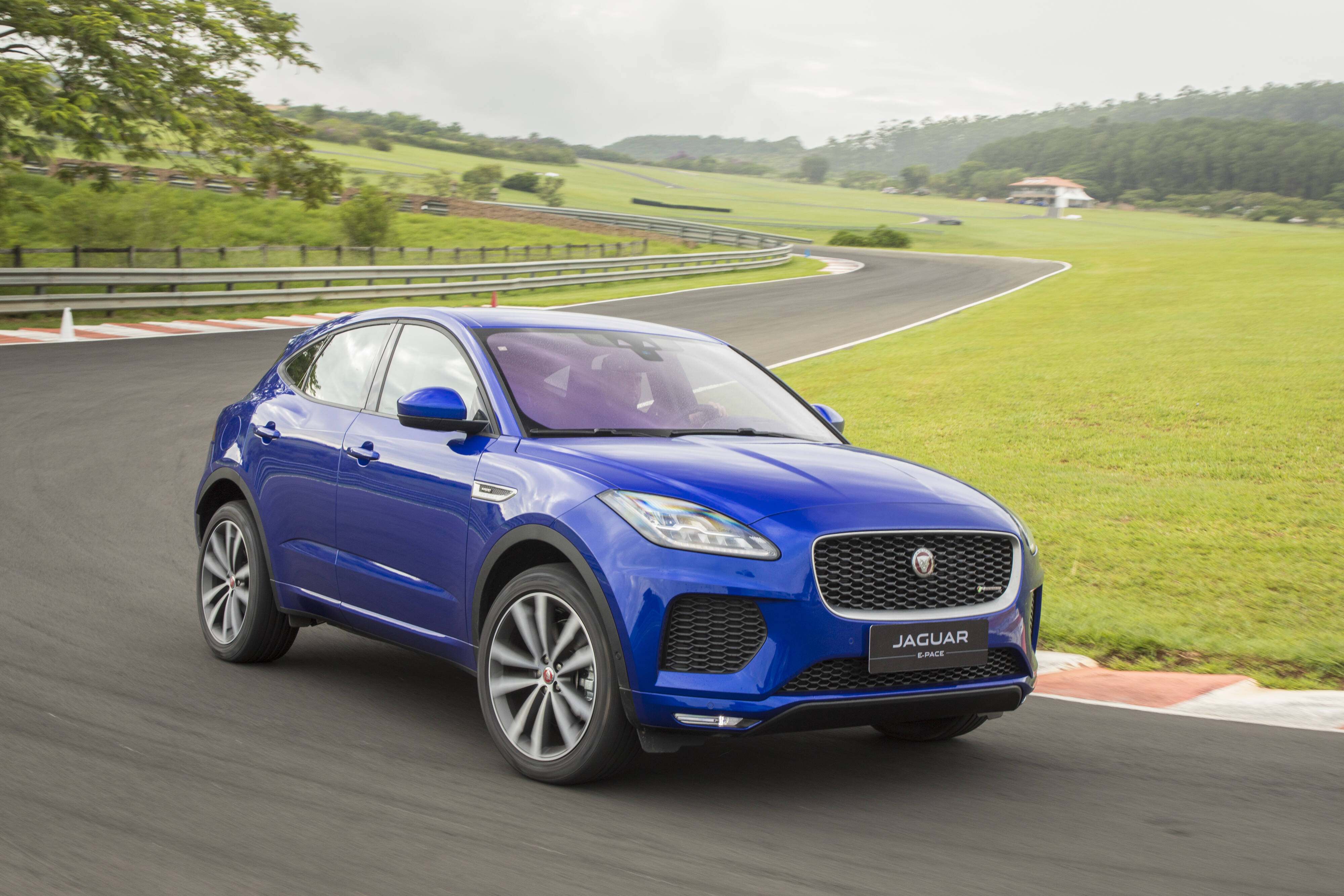 Jaguar E-Pace. Foto: Divulgação