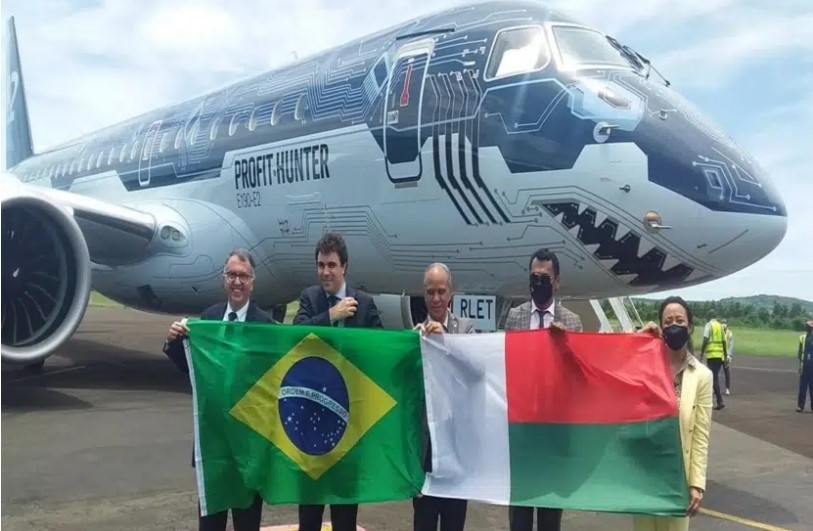 A aeronave recebeu nova pintura com as cores da Madagascar Airlines, projeto de nova companhia aérea do país insular africano.