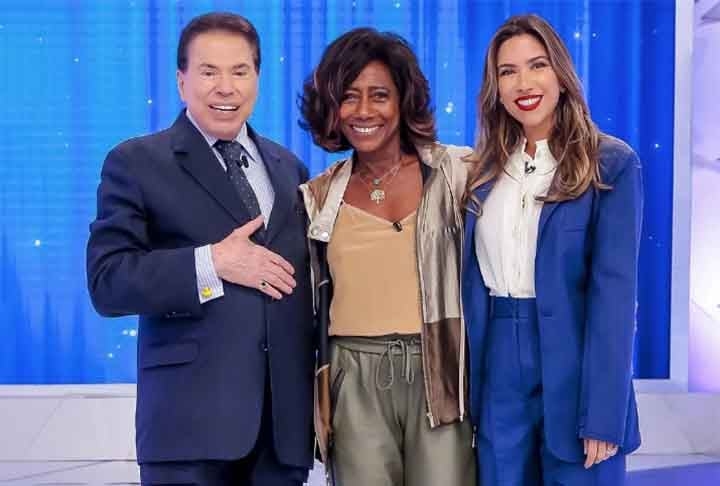 Em 2021, em meio à pandemia de Covid-19, Patrícia substituiu Silvio Santos pela primeira vez no tradicional programa dominical do SBT. 
 Reprodução: Flipar