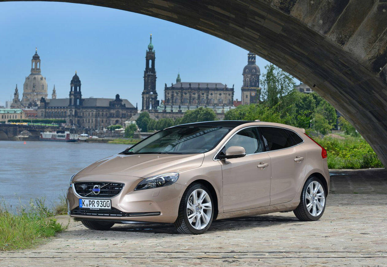 Volvo V40 T3. Foto: Divulgação