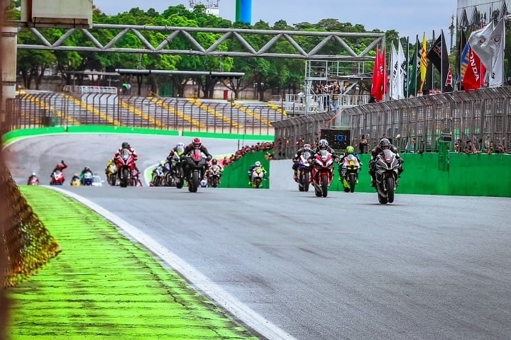 Essa foi a segunda morte do ano em eventos do Superbike no autódromo paulista e a sétima dos últimos sete anos. Reprodução: Flipar