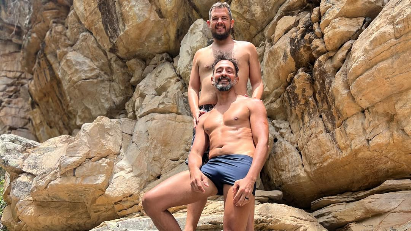 Irandhir Santos e Roberto Efrem Filho estão na Bahia. Foto: Reprodução/ Instagram @irandhirsan