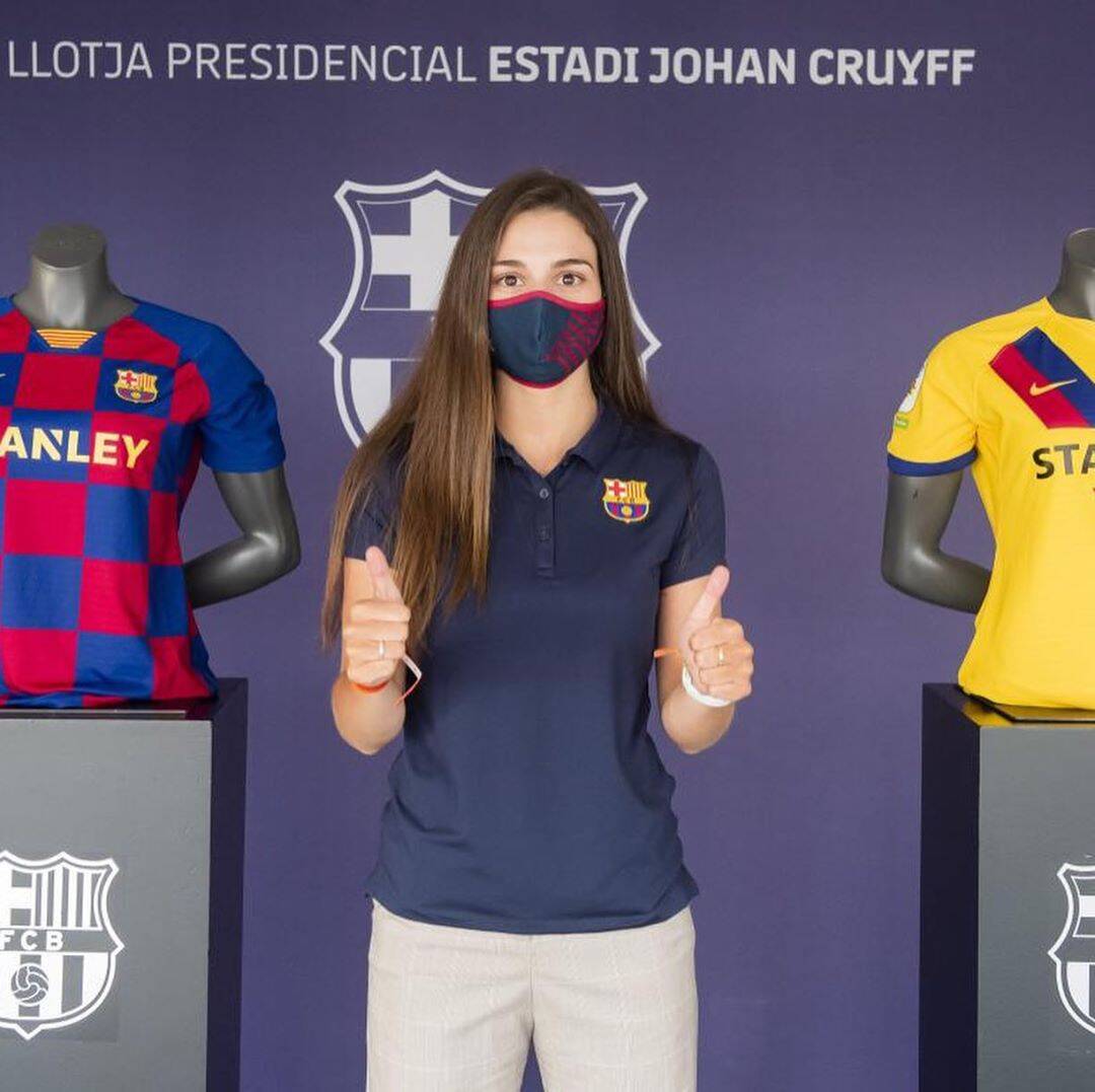 Brasileira no Barcelona. Foto: Divulgação