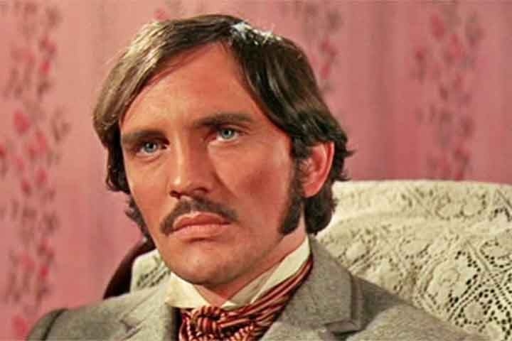 Com Julie Christie, inclusive, ele contracenou no filme romântico “Longe Deste Insensato Mundo”, em 1967.
 Reprodução: Flipar