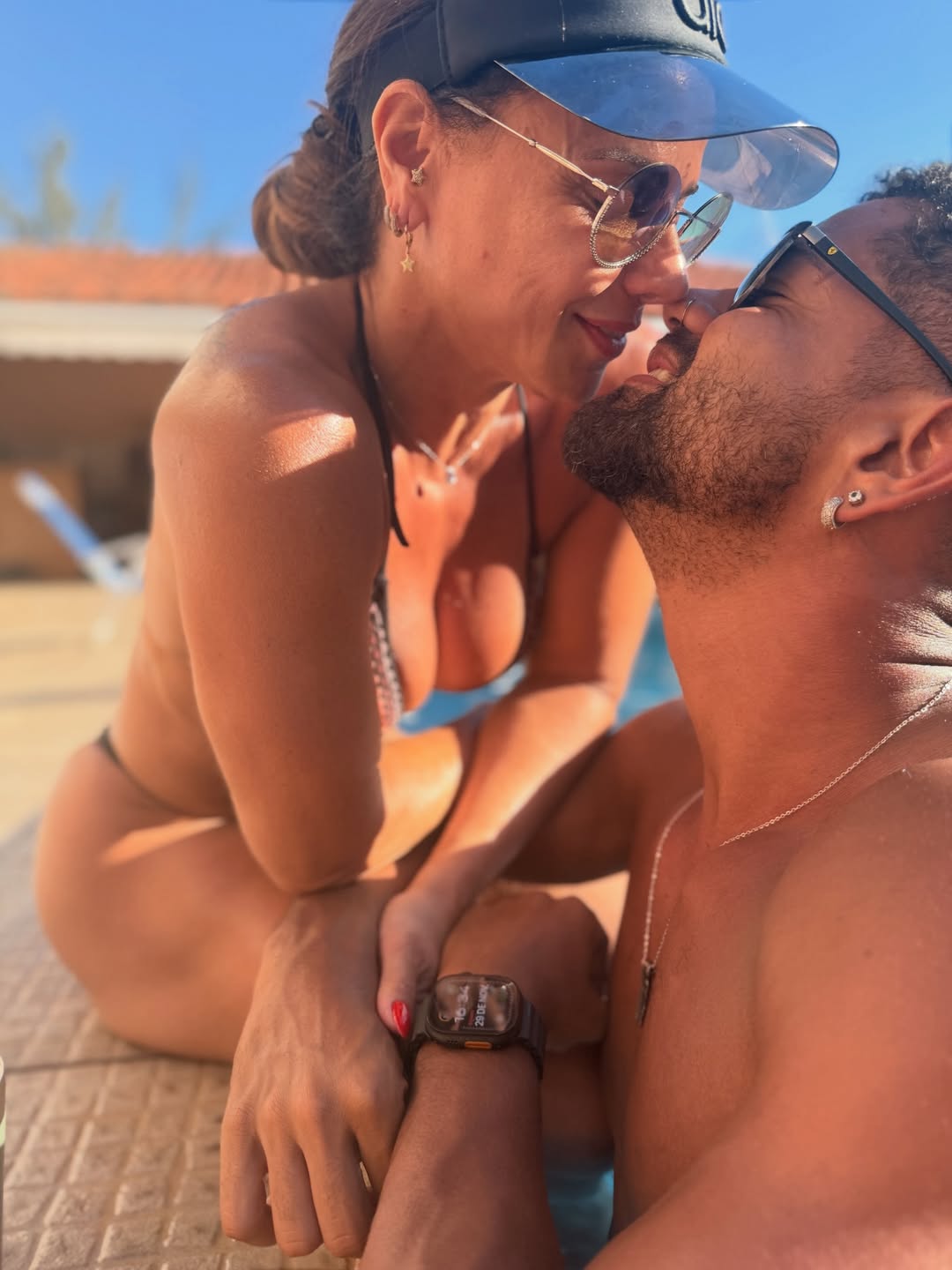 Viviane Araujo com o marido. Foto: Reprodução/ Instagram @araujovivianne