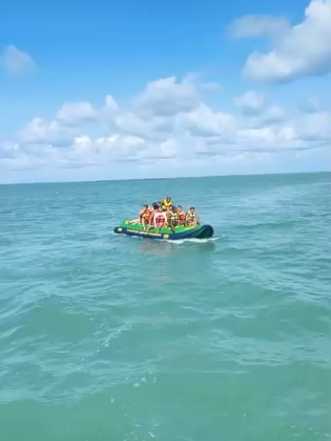 Instagram Carol Castro posa de biquíni e aproveita descanso em João Pessoa Instagram