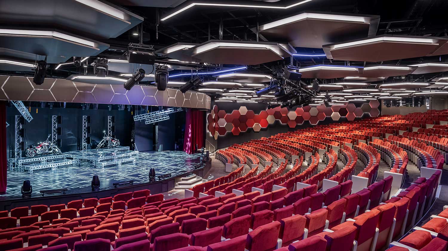 O World Theatre tem capacidade para 1.153 pessoas sentadas. Foto: Divulgação/MSC