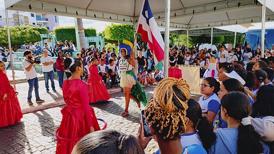 Em 2023, houve a celebração do bicentenário da Independência da Bahia. Já em 2024, os festejos são pelos 200 anos do desfile que homenageou o 2 de julho.

 Reprodução: Flipar