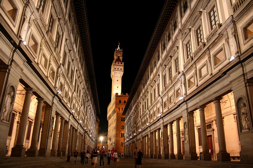 Tondo Doni pode ser visto na famosa e prestigiada Galleria degli Uffizi, uma das preciosidades do turismo em Florença.  Reprodução: Flipar