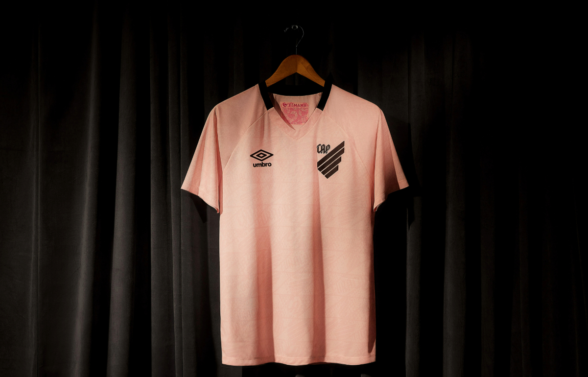 Athletico - Outubro Rosa. Foto: Divulgação/Umbro