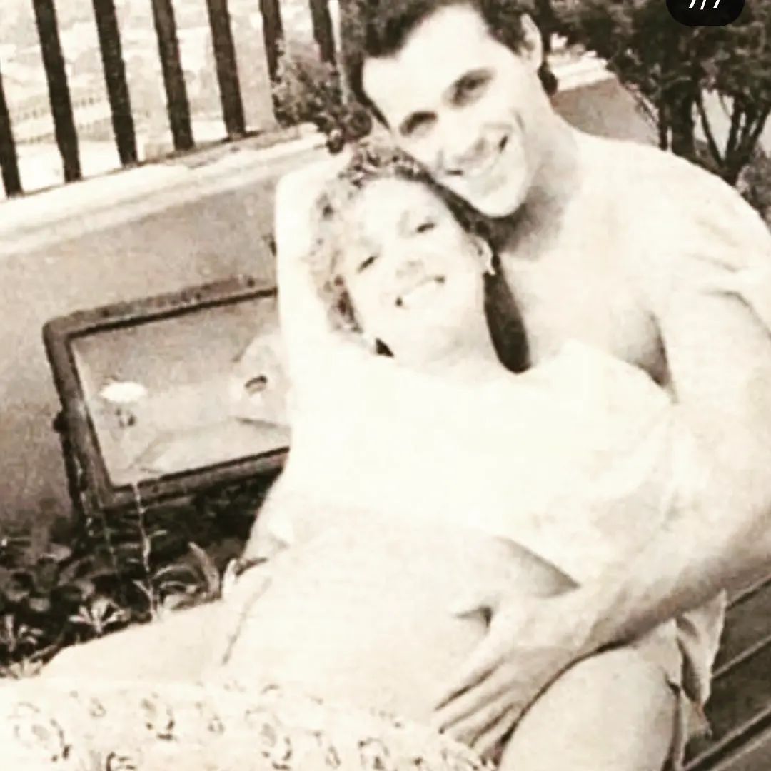 Matilde e o ator Oscar Magrini se conheceram nas filmagens de 'Perfume de Gardênia' e se casaram em 1990 Reprodução/Instagram