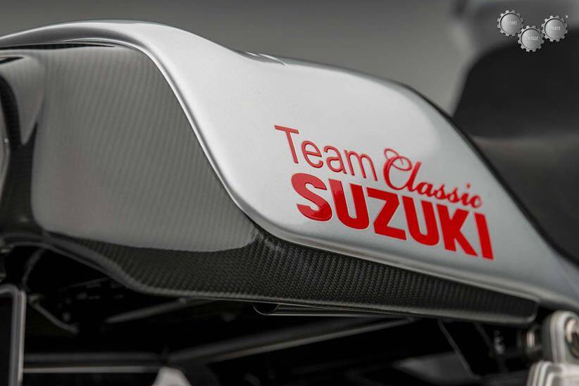 Suzuki revela Katana com base na moto de corrida GSX-R1000 WSB