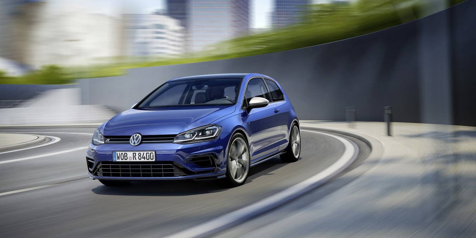 Volkswagen Golf R. Foto: Divulgação