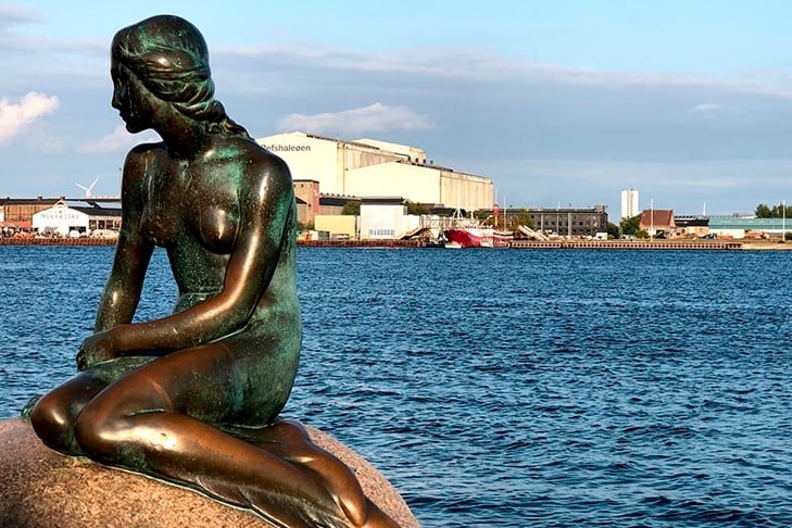 Por todo o mundo, estátuas de vários tamanhos têm importância cultural, histórica e turística. Entre elas, as famosas estátuas da Pequena Sereia (Copenhague), Cristo Redentor (Rio de Janeiro) e Estátua da Liberdade (Nova York). Reprodução: Flipar