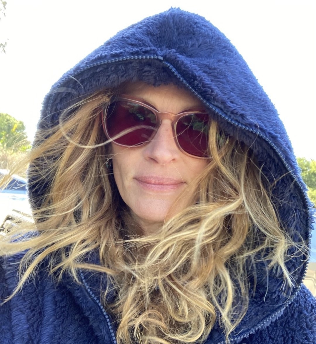 Os pais de Roberts, Walter Grady Roberts e Betty Lou Bredemus, eram proprietários de uma escola de teatro em Atlanta, no estado da Geórgia, e a instituição aceitou matricular os filhos do casal King no seu quadro de alunos após um pedido de Coretta. 
 Reprodução: Flipar