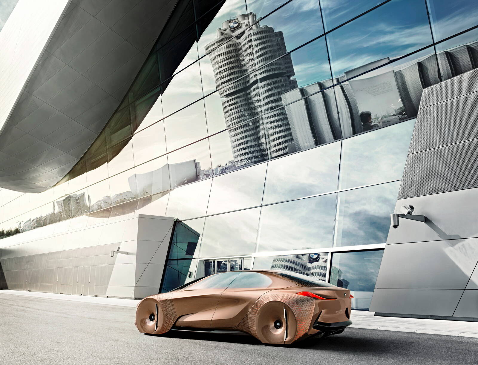 BMW Vision Next 100. Foto: Divulgação