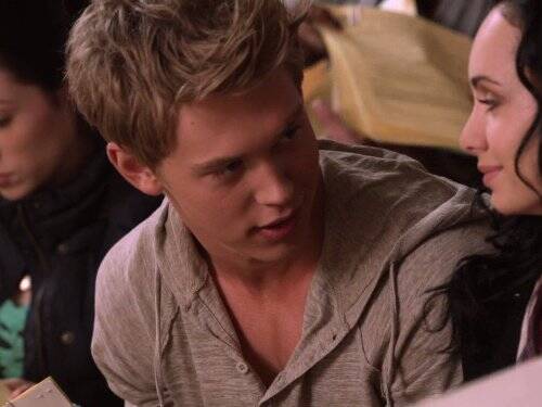 Austin Butler em "Life UneXpected". Foto: Divulgação