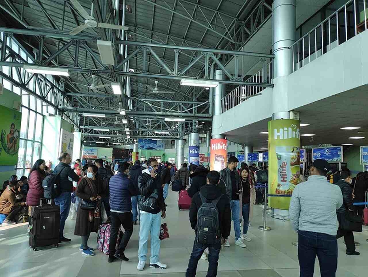 O Aeroporto Internacional de Tribhuvan, em Katmandu, é o principal ponto de entrada no país. Reprodução: Flipar