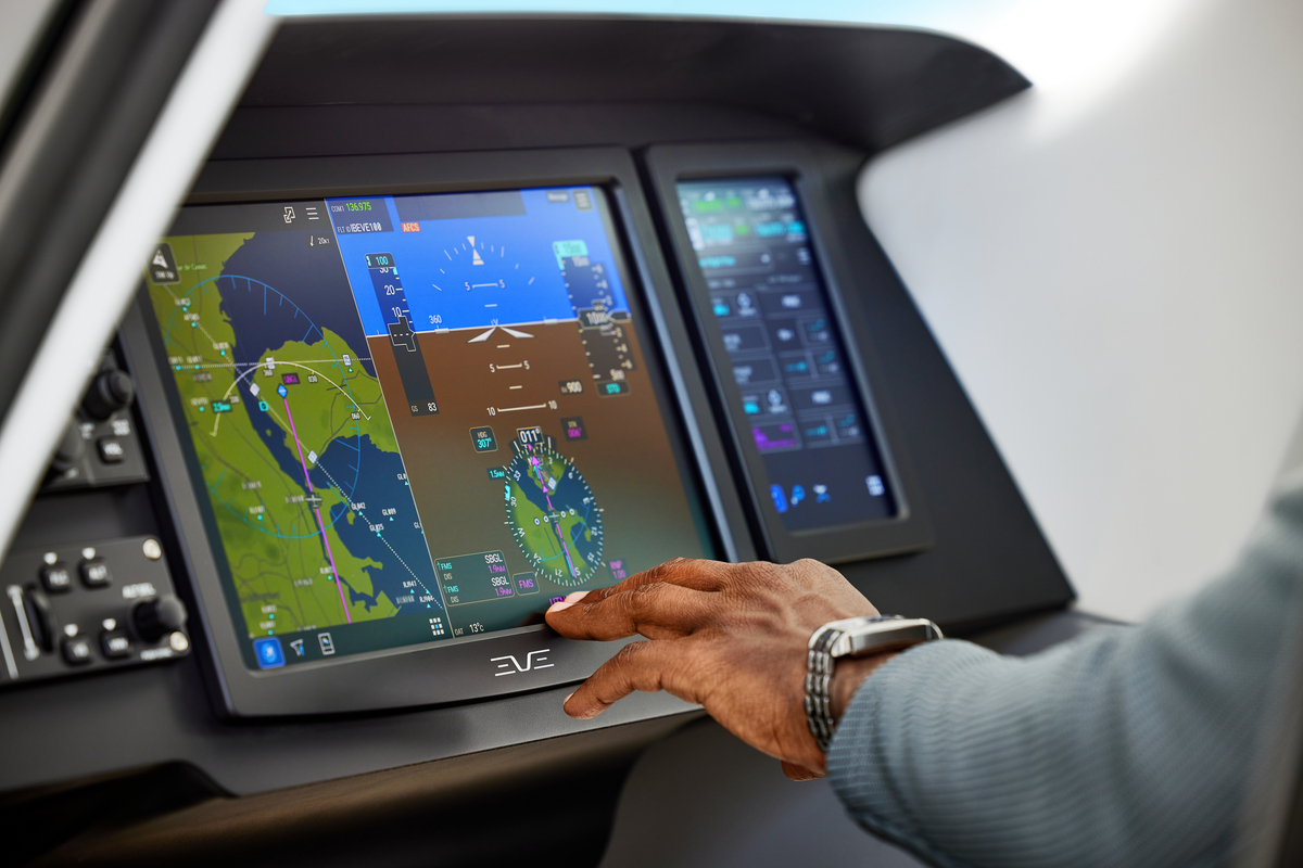 Detalhes do mockup do carro voador da Embraer. Foto: Eve Air/Embraer/Divulgação