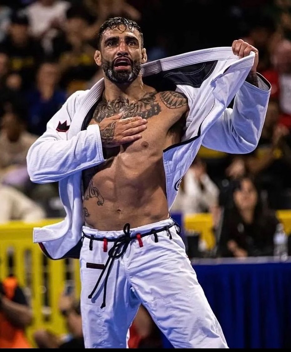 A Maior Campeã Da História Do Jiu Jitsu Está De Volta Aos Tatames –  bjjfanatics-br