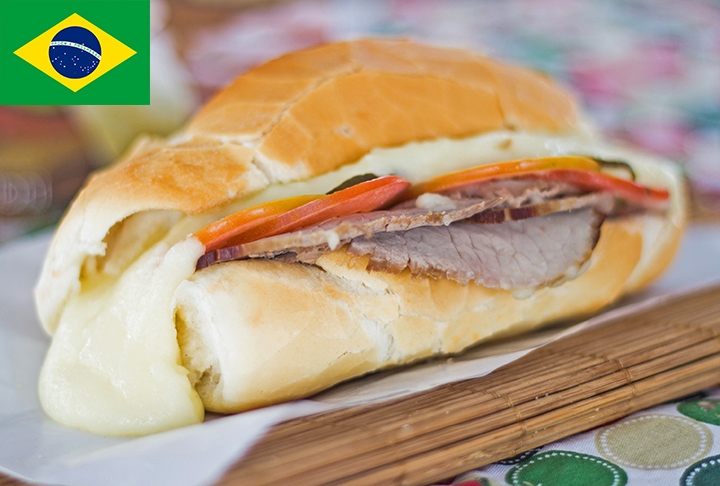 O representante brasileiro mais bem posicionado no ranking é o Bauru. Este lanche conta com rosbife, queijo derretido, picles e tomate no pão francês. Ficou em 38º lugar entre os melhores sanduíches do mundo  