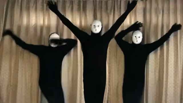 Suas influências literárias incluem Hideo Yokoyama, Gosho Aoyama, e figuras como Edogawa Ranpo, todas vinculadas a universos perturbadores e recheados de segredos. 
 Reprodução: Flipar