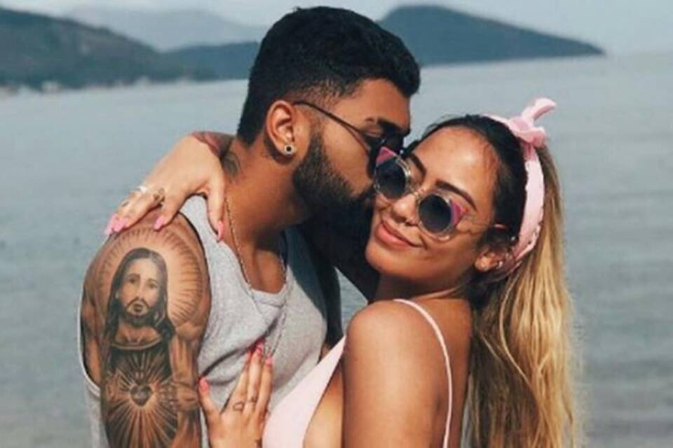 Gabigol e Rafaella. Ela estaria grávida do atacante do Flamengo. Foto: Instagram