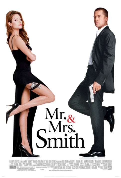 Com Brad Pitt, Angelina atuou no filme “Mr and Mrs Smith”, uma história de gato e rato entre os dois, que se amam e se odeiam. 
 Reprodução: Flipar