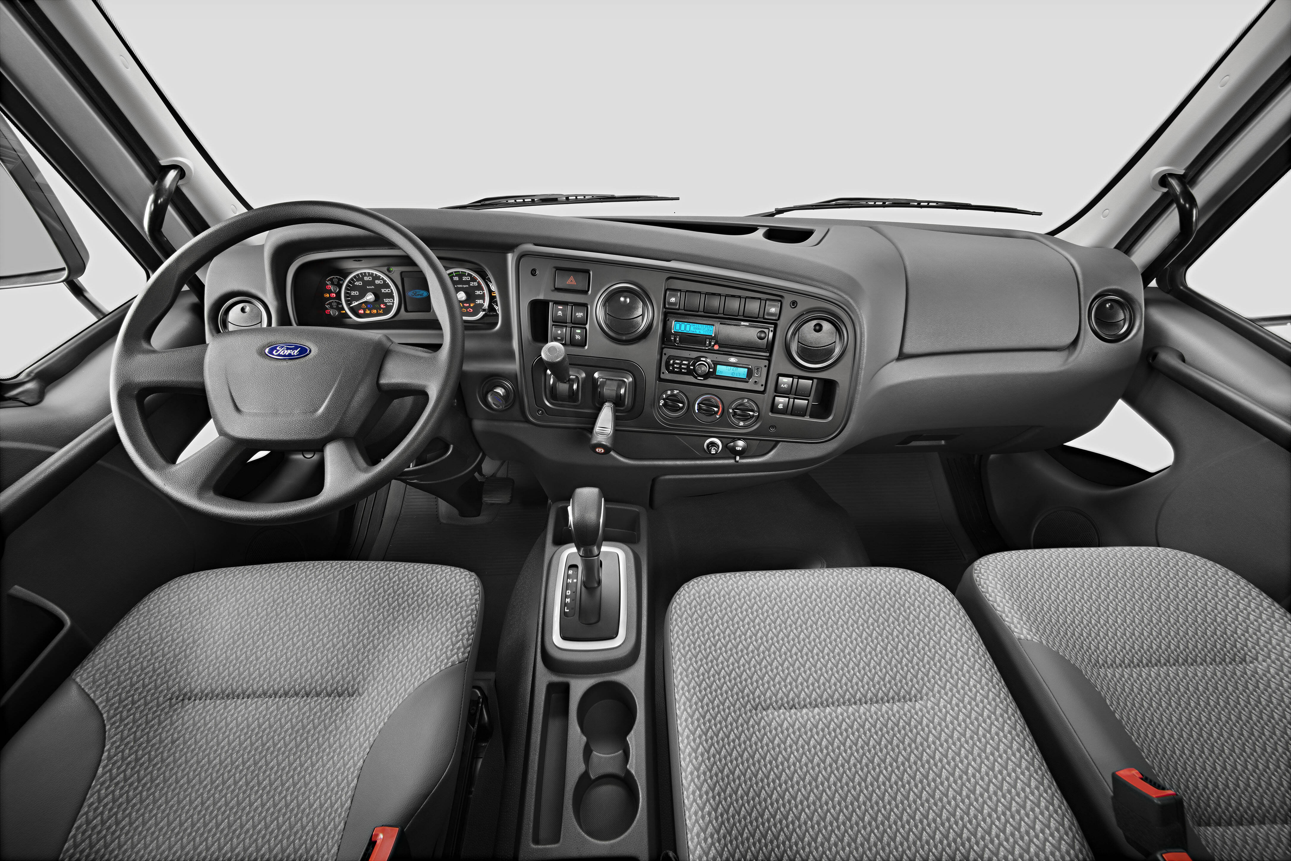 Ford Cargo TorqShift. Foto: Divulgação