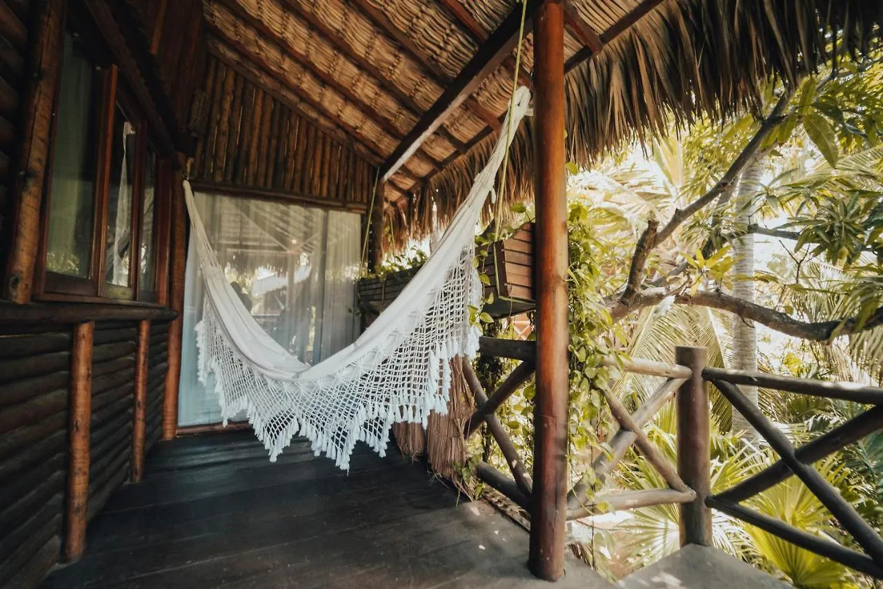 Varanda na pousada Café Zapata. Foto: Reprodução - redes sociais