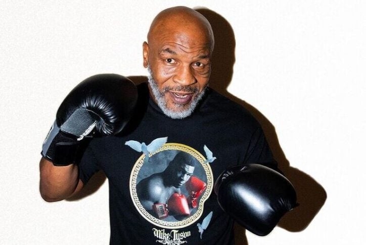Mike Tyson – O ex-campeão mundial de boxe foi condenado a seis anos de prisão por estupro em 1992, mas cumpriu apenas três antes de ser liberado. Ele sempre alegou inocência e reconstruiu sua carreira após esse período. Reprodução: Flipar