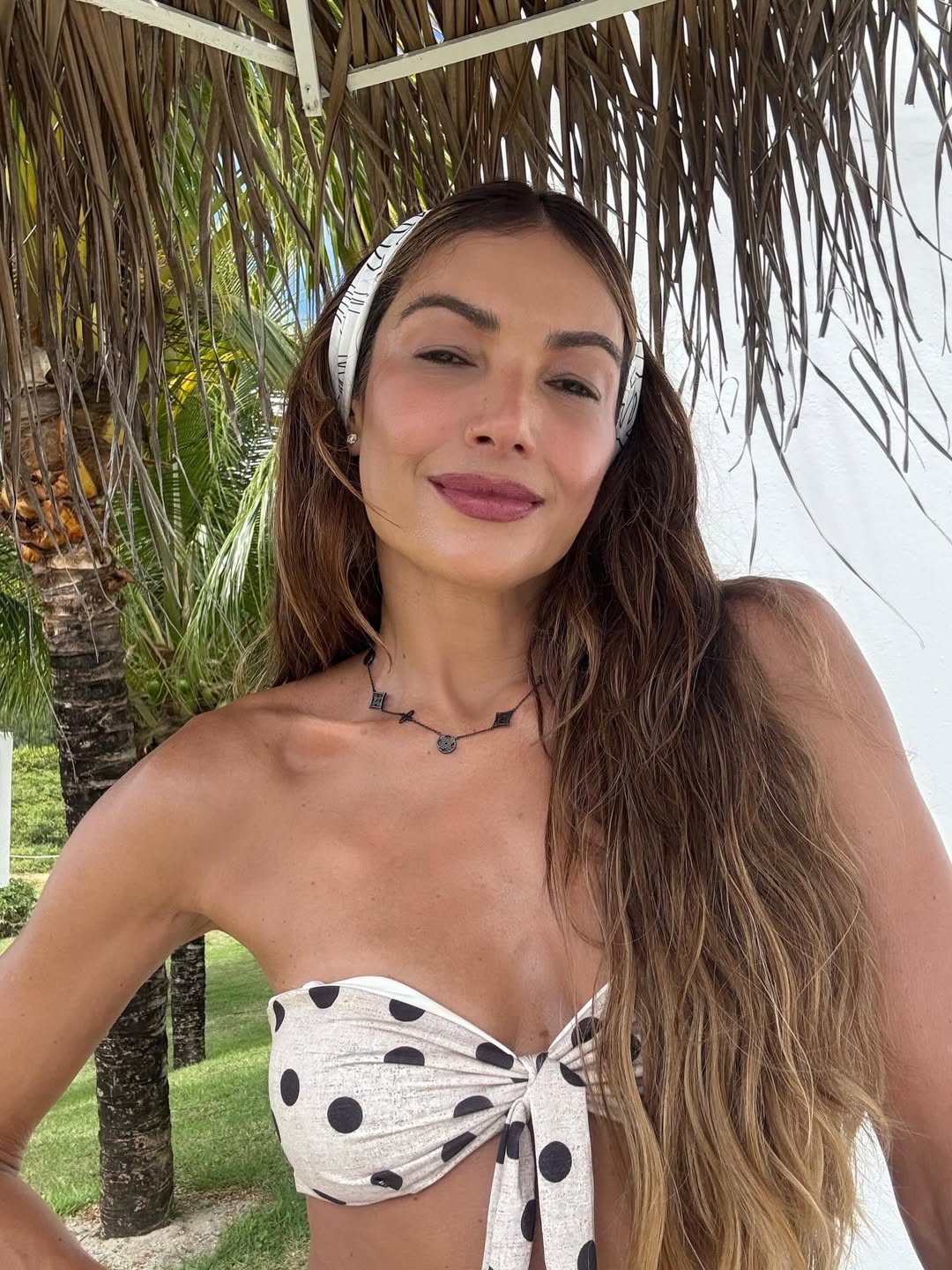 Patrícia Poeta faz selfie. Foto: Reprodução/ Instagram @patriciapoeta
