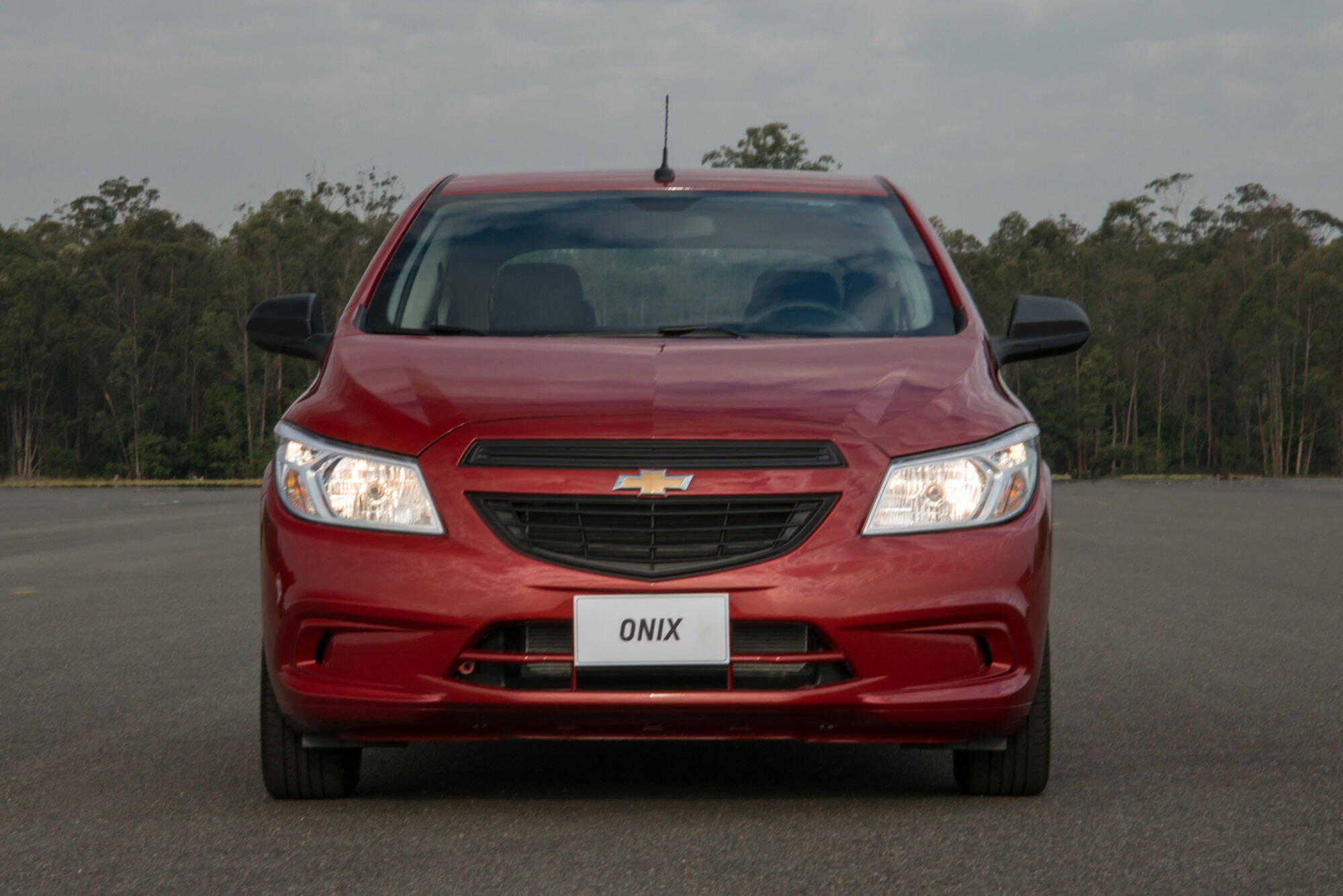 Chevrolet Onix Joy. Foto: Divulgação/General Motors