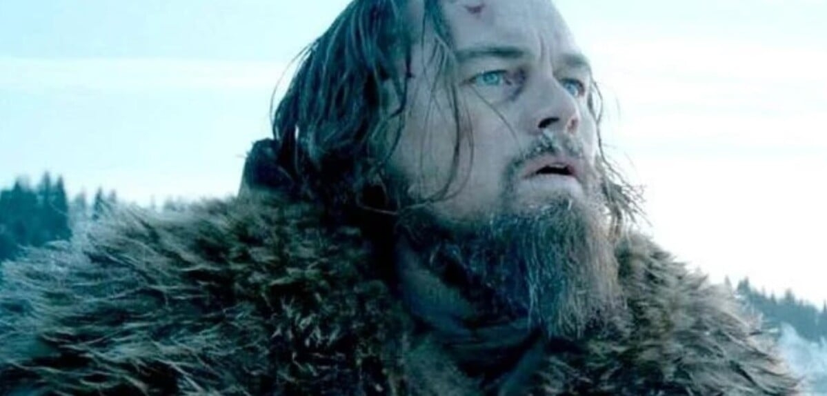 Leonardo DiCaprio - Para encarnar o personagem Hugh Glass, em “O Regresso”, o ator dormiu em carcaças de animais e ingeriu carne de bisão crua. 

 Reprodução: Flipar