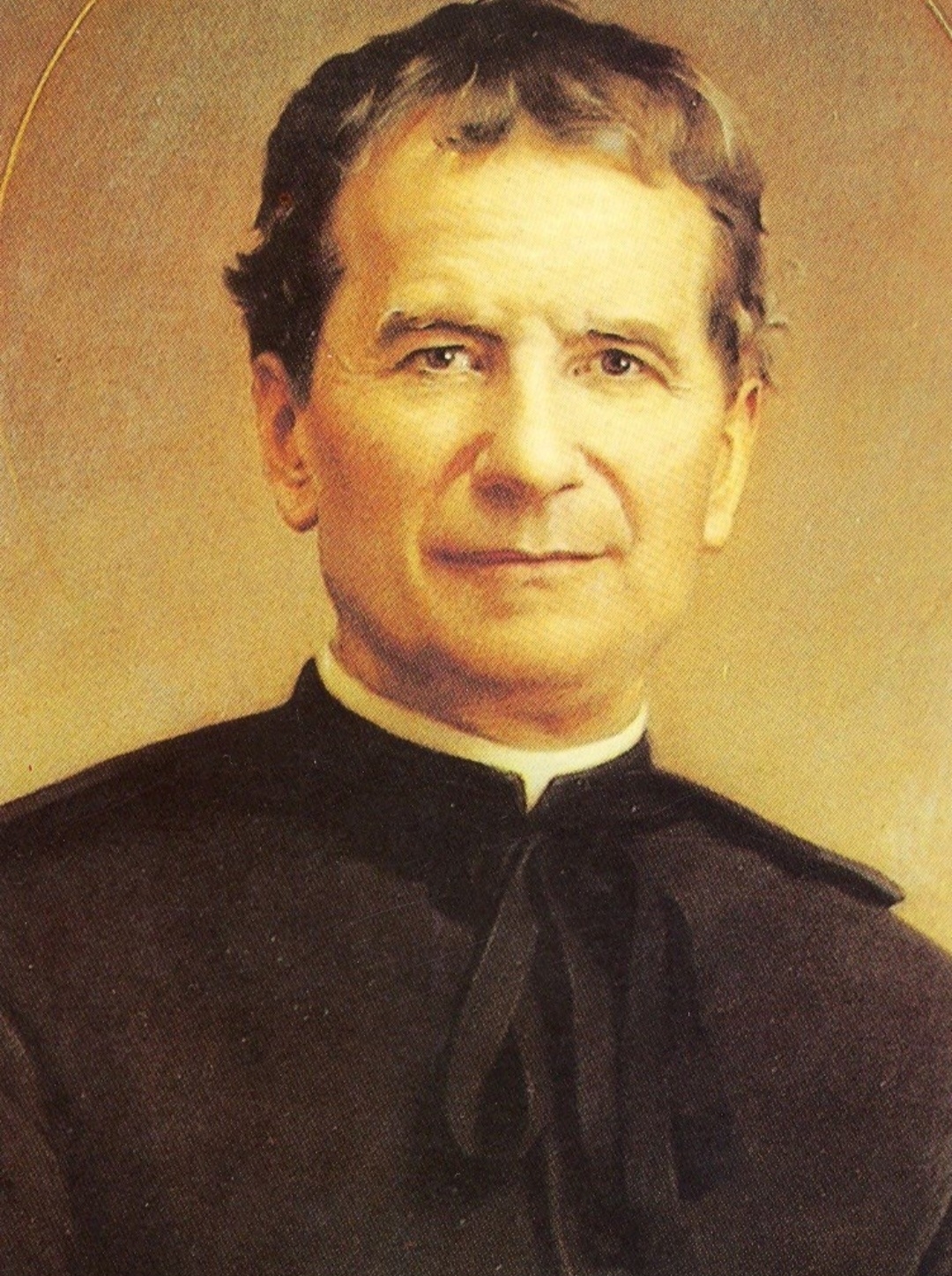 São João Bosco
Celebrado em 31 de janeiro, é o padroeiro da juventude e fundador dos salesianos. Dedicou sua vida à educação de jovens pobres e marginalizados, unindo fé, ensino e afeto. Reprodução: Flipar