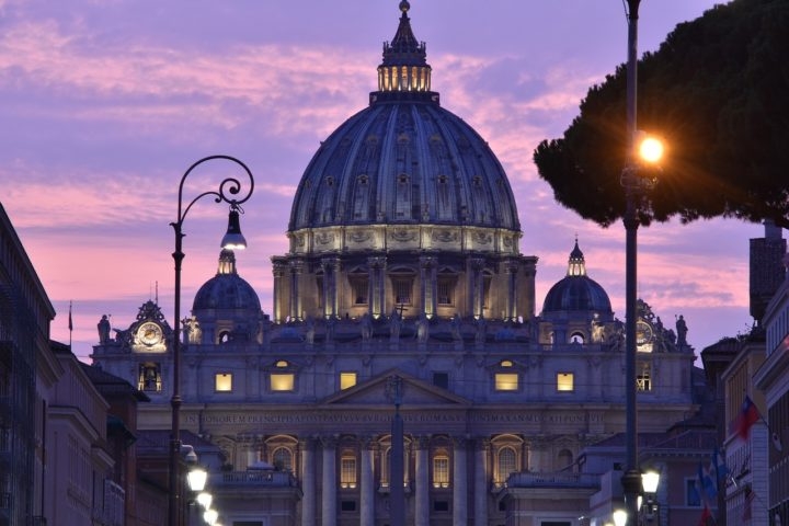 Banco do Vaticano: O Instituto para as Obras de Religião (IOR), mais conhecido como Banco do Vaticano, é uma instituição financeira única, usada para o gerenciamento de fundos da Igreja Católica. Reprodução: Flipar